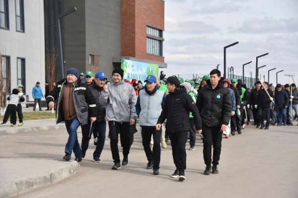 Тысяча горожан поддержала акцию &laquo;Таза Қазақстан&raquo; на масштабном экоплоггинге в Косшы