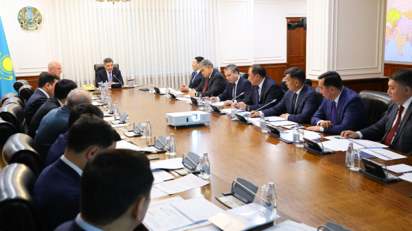 Транспорт Казахстана растет, но этого мало &mdash; позиция правительства