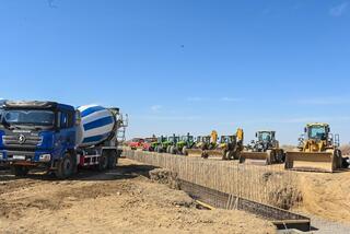 В Сырдарьинском районе начато строительство завода по глубокой переработке кукурузы В Сырдарьинском районе начато строительство завода по глубокой переработке кукурузы