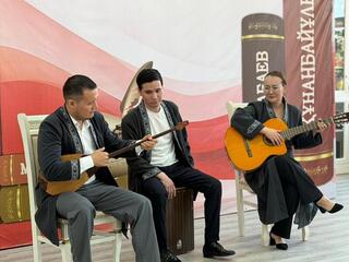 В Акмолинской области отметили Национальный день книги