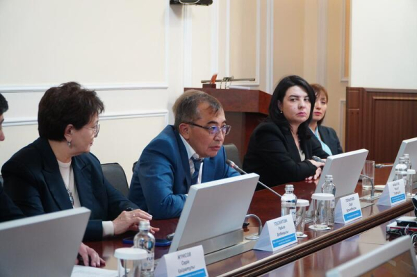 Заключен меморандум между акиматом Акмолинской области и холдингом Aitas о строительстве птицеплемрепродуктора Заключен меморандум между акиматом Акмолинской области и холдингом Aitas о строительстве птицеплемрепродуктора