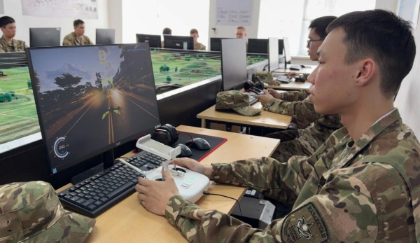 В Карагандинском вузе готовят операторов БПЛА