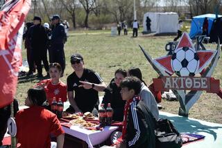 В живописной местности Волчьего водопада в Каргалинском районе Актюбинской области на высоком уровне прошёл туристический фестиваль &laquo;Sarqyrama Fest&raquo;