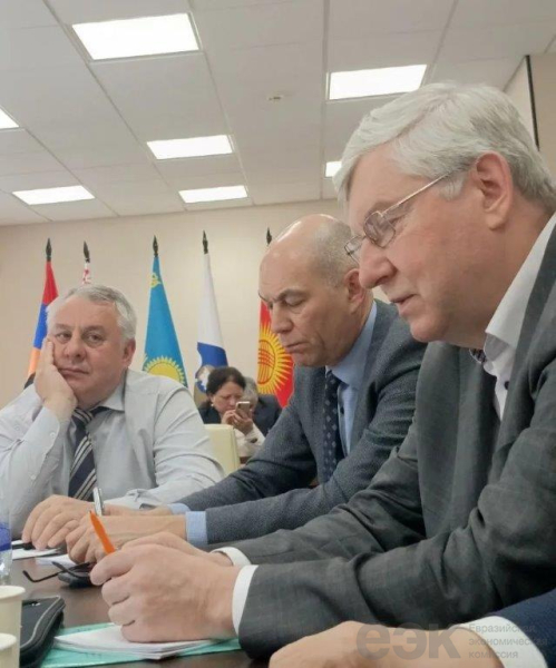 Как в ЕАЭС планируют улучшать условия для трудовых мигрантов