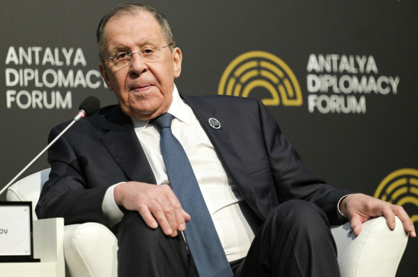 Вопрос возобновления переговоров по Украине пока не в приоритете, заявил глава МИД России 