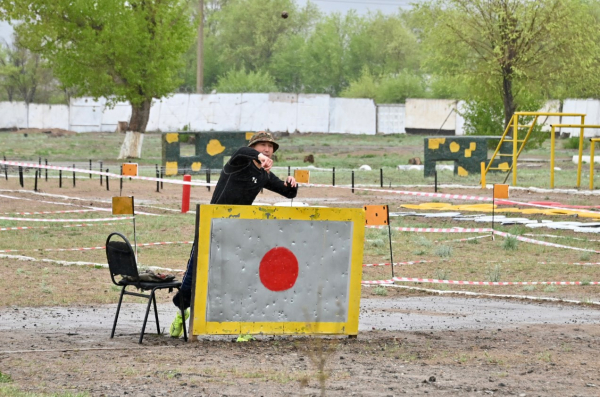 В Конаеве прошёл чемпионат по военно-прикладному пятиборью среди военнослужащих ДШВ