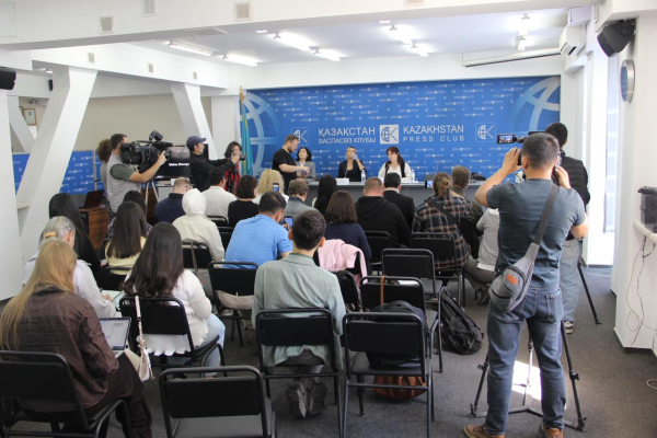 Цена гуманизма: почему защита бродячих собак для Аружан Саин оказалась важнее детских жизней Цена гуманизма: почему защита бродячих собак для Аружан Саин оказалась важнее детских жизней