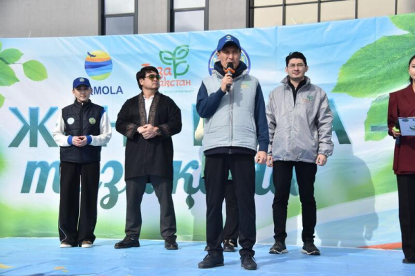 Тысяча горожан поддержала акцию &laquo;Таза Қазақстан&raquo; на масштабном экоплоггинге в Косшы