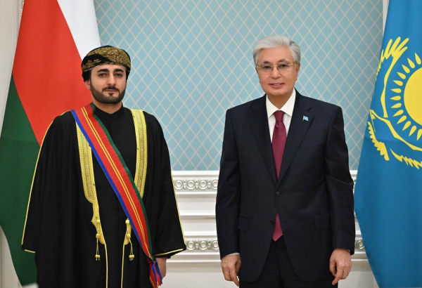 Токаев пригласил султана Омана в Астану 