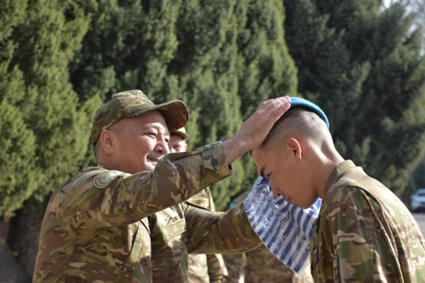 Голубые береты и боевые задачи: как меняется армия Казахстана Голубые береты и боевые задачи: как меняется армия Казахстана