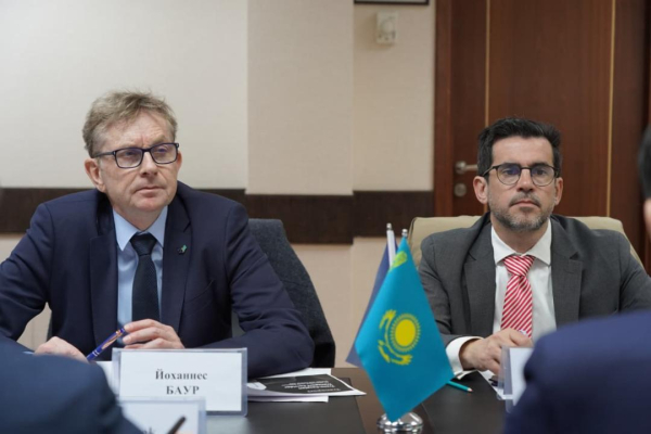 Новый маршрут через Казахстан меняет торговлю между Азией и Европой