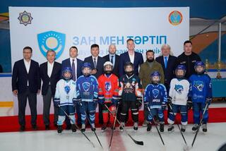 «Закон и порядок»: детский турнир по хоккею проходит в Астане «Закон и порядок»: детский турнир по хоккею проходит в Астане
