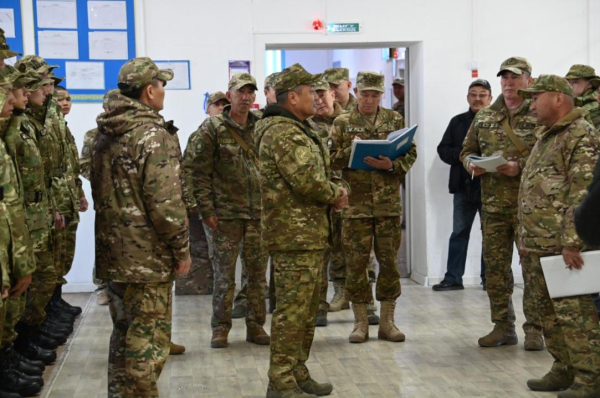 Генштаб проверил условия службы солдат в восточных гарнизонах Генштаб проверил условия службы солдат в восточных гарнизонах