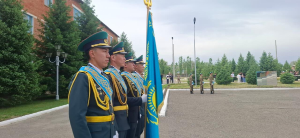 Более 300 новобранцев приняли военную присягу в ВКО