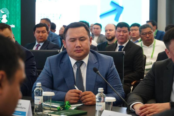 В Кокшетау прошел республиканский форум «AQMOLA URBAN FORUM: Реновация и современная урбанизация» В Кокшетау прошел республиканский форум «AQMOLA URBAN FORUM: Реновация и современная урбанизация»
