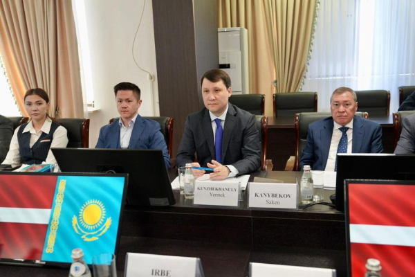 Казахстан открывает новые пути экспорта в Европу Казахстан открывает новые пути экспорта в Европу
