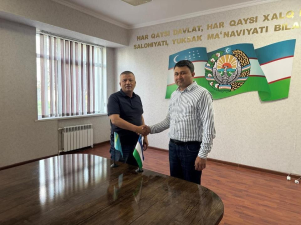 Казахстан и Узбекистан координируют защиту посевов от вредителей