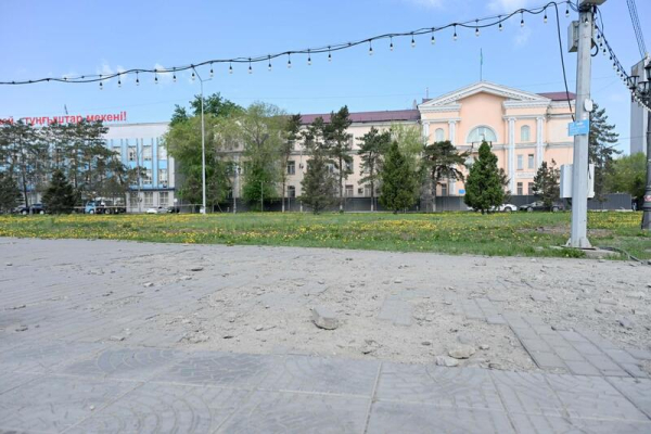 В Семее начались работы по реконструкции центральной площади