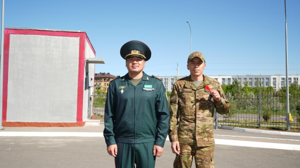 В Астане подразделения МЧС получили новую спасательную технику В Астане подразделения МЧС получили новую спасательную технику