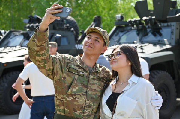 Масштабная присяга студентов прошла сразу в 80 вузах Казахстана