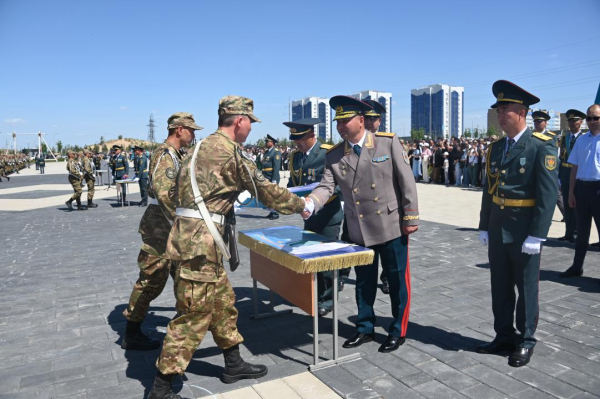 Тысячи новобранцев сделали первый шаг в армейской жизни