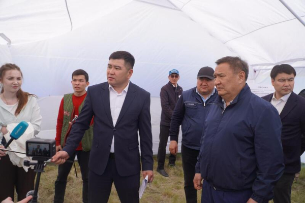 В Шортандинском районе аким Акмолинской области Марат Ахметжанов встретился с аграриями региона