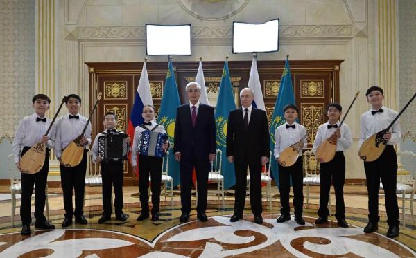 Владимир Путин прибыл в Казахстан с государственным визитом