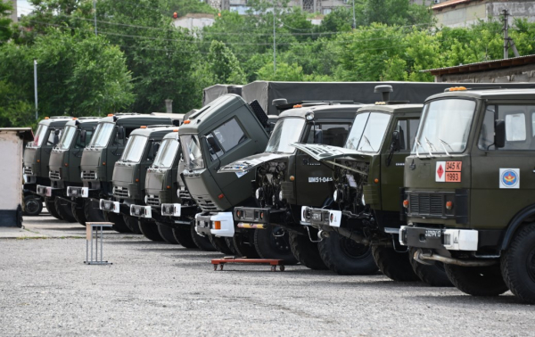 Что происходит с военной техникой перед летним сезоном