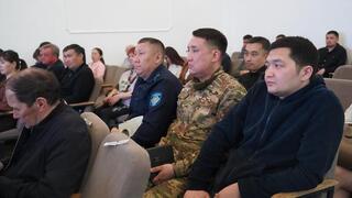 Аким Кокшетау провел отдельные встречи с жителями микрорайонов города Аким Кокшетау провел отдельные встречи с жителями микрорайонов города