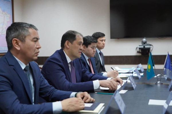 Новый маршрут через Казахстан меняет торговлю между Азией и Европой