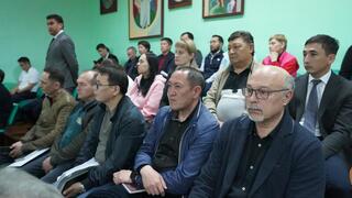 Аким Кокшетау провел отдельные встречи с жителями микрорайонов города Аким Кокшетау провел отдельные встречи с жителями микрорайонов города