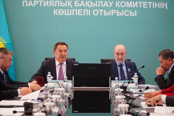 Комитет партийного контроля партии &laquo;AMANAT&raquo; высоко оценил изменения в Акмолинской области