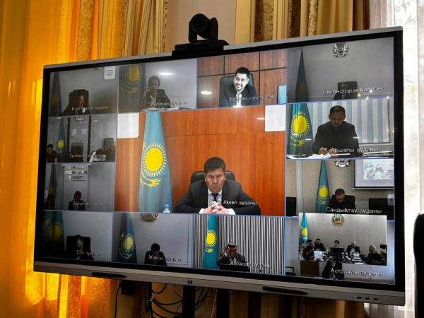 Вопросы безопасности труда в строительной сфере обсудили в Акмолинской области