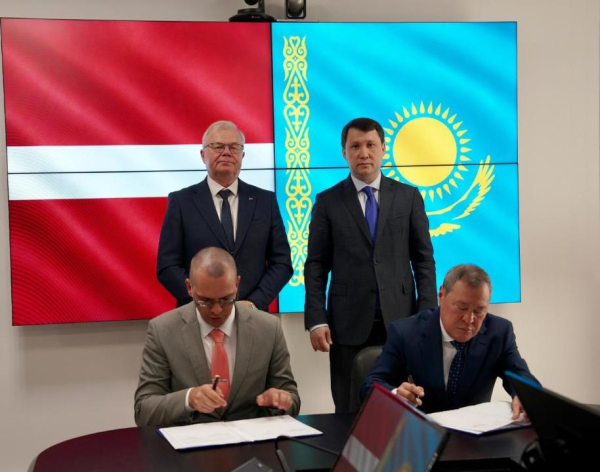 Казахстан открывает новые пути экспорта в Европу Казахстан открывает новые пути экспорта в Европу