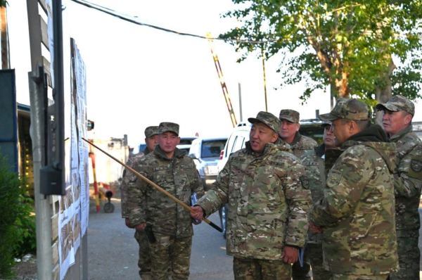 Генштаб проверил условия службы солдат в восточных гарнизонах Генштаб проверил условия службы солдат в восточных гарнизонах