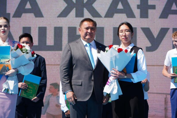 С Днем защиты детей поздравили жителей Акмолинской области