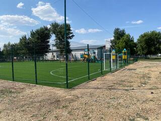 В селе Изобильное открыли современную спортивную площадку В селе Изобильное открыли современную спортивную площадку