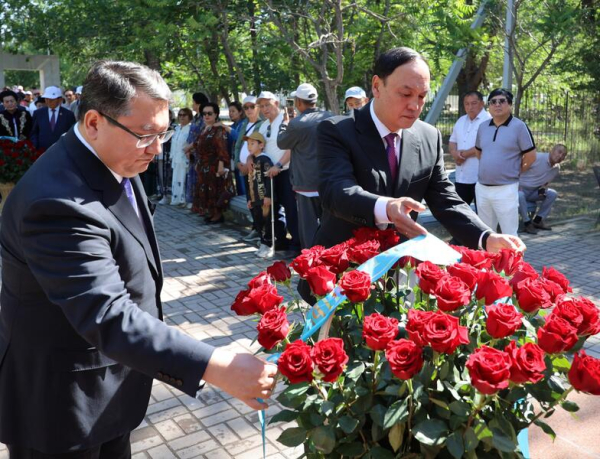 60-летие Мойынкумского района и 130-летие Жазылбека Куанышбаева отметили в Жамбылской области