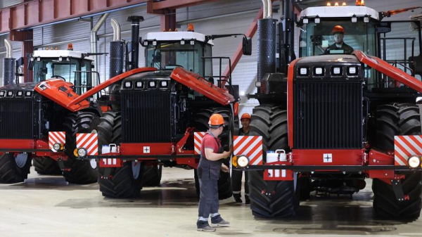 Нурлыбек Налибаев ознакомился с реализацией ключевых инвестиционных и инфраструктурных проектов Акмолинской области