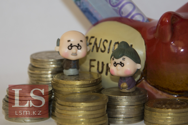 Мыңдаған кәсіпкердің зейнетақысы қысқаруы мүмкін – депутат дабыл қақты Мыңдаған кәсіпкердің зейнетақысы қысқаруы мүмкін – депутат дабыл қақты