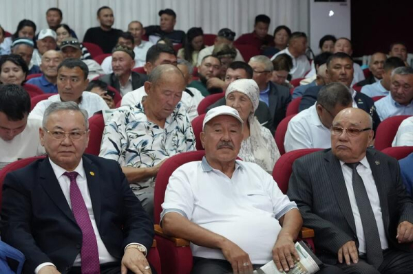 60-летие Мойынкумского района и 130-летие Жазылбека Куанышбаева отметили в Жамбылской области