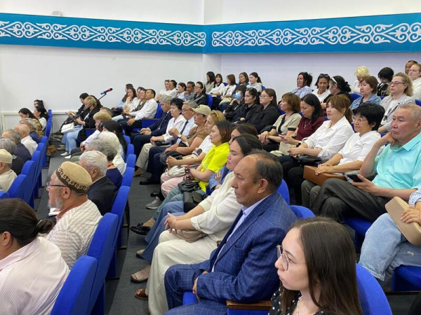 Вице-министр труда и социальной защиты населения Виктория Шегай посетила Акмолинскую область Вице-министр труда и социальной защиты населения Виктория Шегай посетила Акмолинскую область