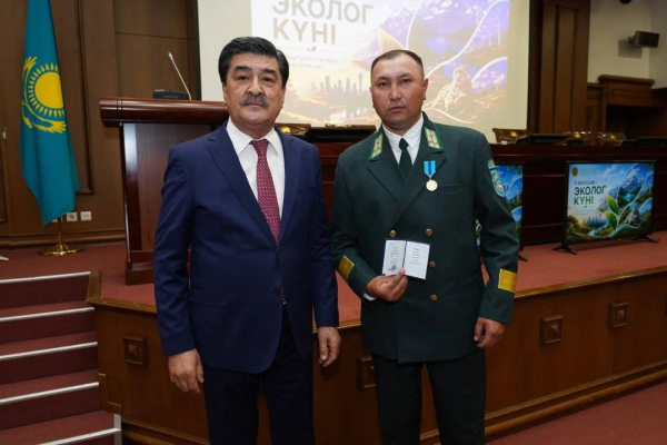 В Казахстане отметили День эколога