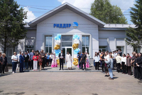 Восточный Казахстан встречает пассажиров новыми современными вокзалами