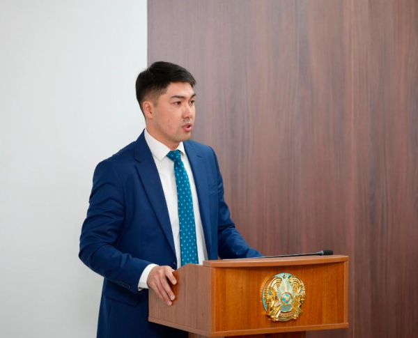 Зима без сюрпризов? В Казахстане активно ремонтируют электросети