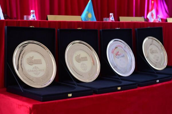 Международный фестиваль циркового искусства открылся в Алматы