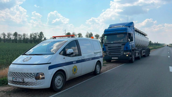 392 попытки вывоза топлива: КГД усилил проверки по всей границе