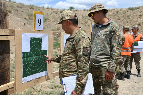 Лучших армейских стрелков определили в Гвардейском гарнизоне Лучших армейских стрелков определили в Гвардейском гарнизоне