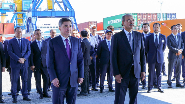 Казахстан и Узбекистан готовят новый план развития транзитных перевозок