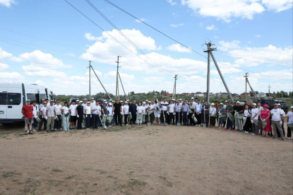 «Таза Қазақстан»: сотни волонтеров вышли на уборку пристоличных водоемов «Таза Қазақстан»: сотни волонтеров вышли на уборку пристоличных водоемов